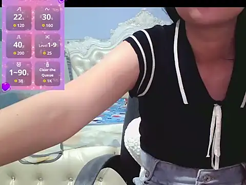 Mio Nips online show from 01-07-26, 03:00