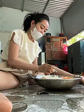 Mio Nips online show from 01-15-26, 02:48