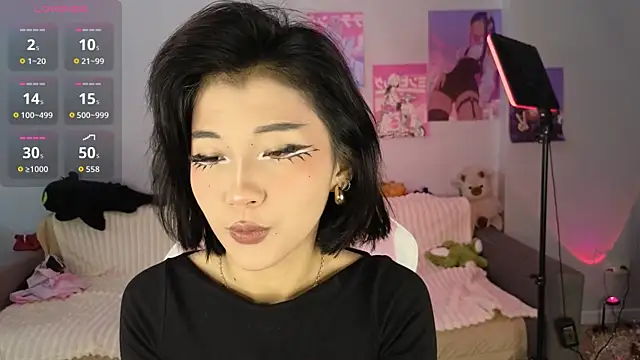 Snapshot of mimiicherry chatting on 01-11-26, 03:13 mimiicherry online show from 01-11-26, 03:13