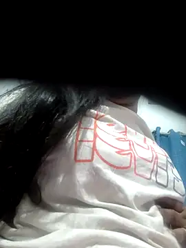 Snapshot of Lahari_23 chatting on 02-10-26, 11:15 Lahari 23 online show from 02-10-26, 11:15