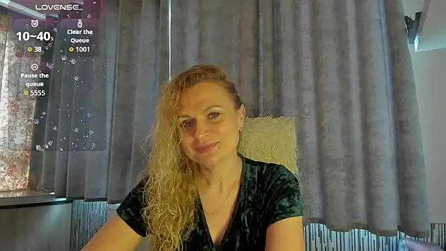 LanaLight x online show from 05-22-26, 04:10