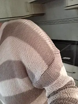 gatitachula93 online show from 02-24-26, 01:45