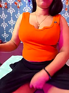 Hot-Haney77 online show from 01-06-26, 06:39