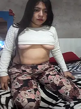 Estefanny Lolyy online show from 07-02-26, 01:06