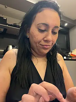 Snapshot of Deusaindia chatting on 01-14-26, 07:34 Deusaindia online show from 01-14-26, 07:34