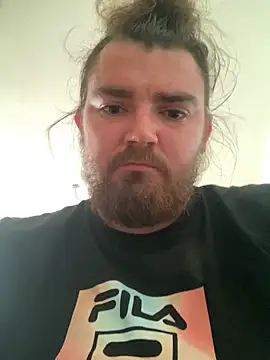 Snapshot of Fafane25 chatting on 03-03-26, 04:03 Fafane25 online show from 03-03-26, 04:03