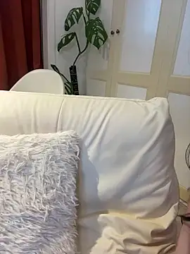 Snapshot of nayomi_34f chatting on 04-09-26, 06:19 nayomi 34f online show from 04-09-26, 06:19