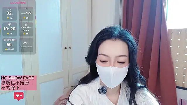 Snapshot of nayomi_34f chatting on 03-03-26, 03:24 nayomi 34f online show from 03-03-26, 03:24