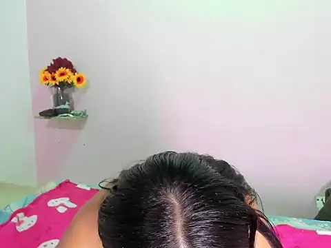 18teenssexy online show from 02-14-26, 12:00