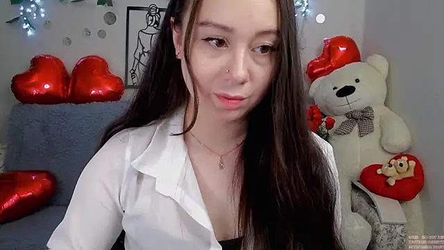 Snapshot of AlinaEleven chatting on 06-06-26, 11:54 AlinaEleven online show from 06-06-26, 11:54