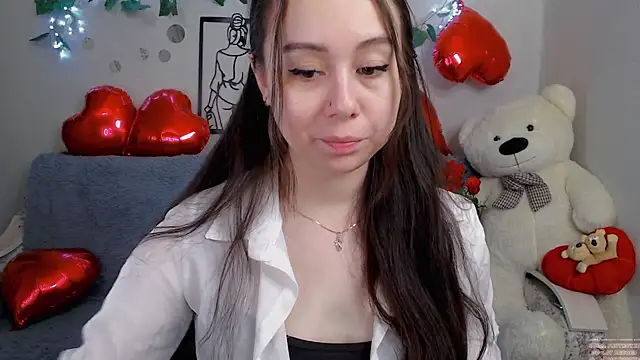 Snapshot of AlinaEleven chatting on 05-23-26, 09:36 AlinaEleven online show from 05-23-26, 09:36