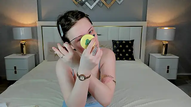 Snapshot of YONA_WINK chatting on 02-20-26, 08:55 YONA WINK online show from 02-20-26, 08:55