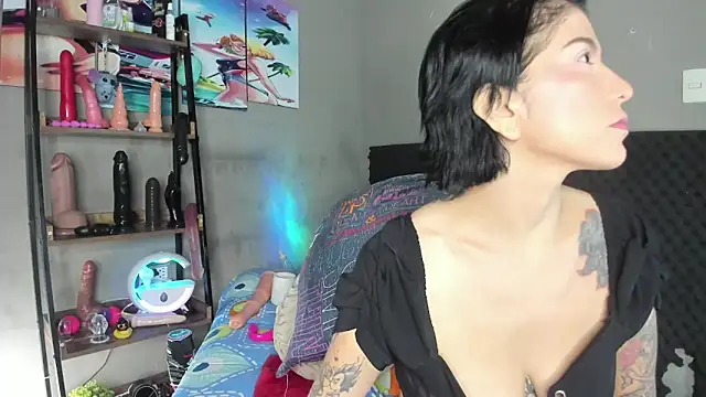 Shadia Squirt online show from 02-06-26, 05:47