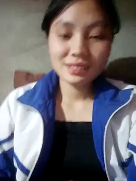 Snapshot of Hilary-123 chatting on 12-02-25, 01:02 Hilary-123 online show from 12-02-25, 01:02