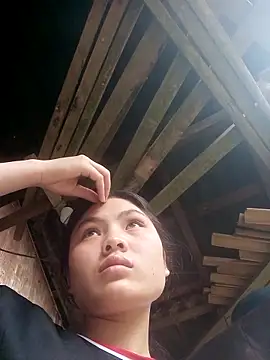 Hilary-123 online show from 03-26-26, 12:42