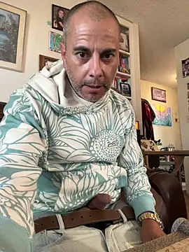 Snapshot of ValuedConcept687 chatting on 04-18-26, 02:41 ValuedConcept687 online show from 04-18-26, 02:41