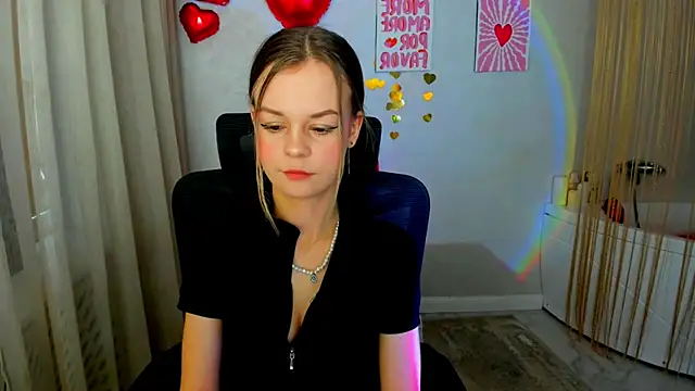 MidnighteAura online show from 02-17-26, 10:45