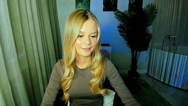 MidnighteAura online show from 05-30-26, 11:38