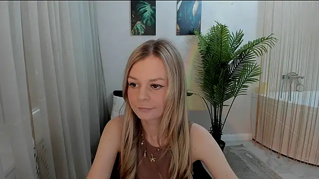 MidnighteAura online show from 06-16-26, 11:32