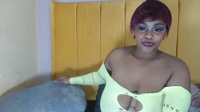 Snapshot of SexyHarleyBlack chatting on 06-19-26, 01:44 SexyHarleyBlack online show from 06-19-26, 01:44