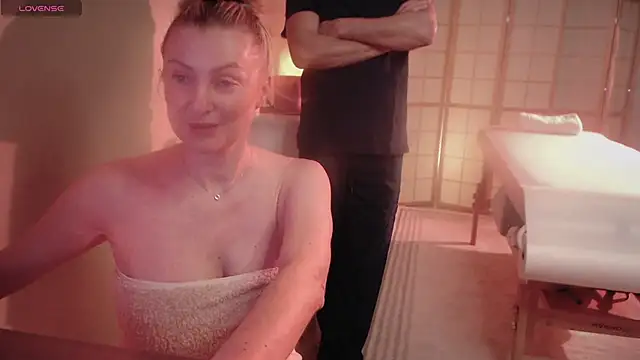 Kinky Massage Room online show from 02-09-26, 08:34