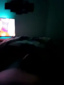 Snapshot of Chiemsee610 chatting on 01-17-26, 01:42 Chiemsee610 online show from 01-17-26, 01:42