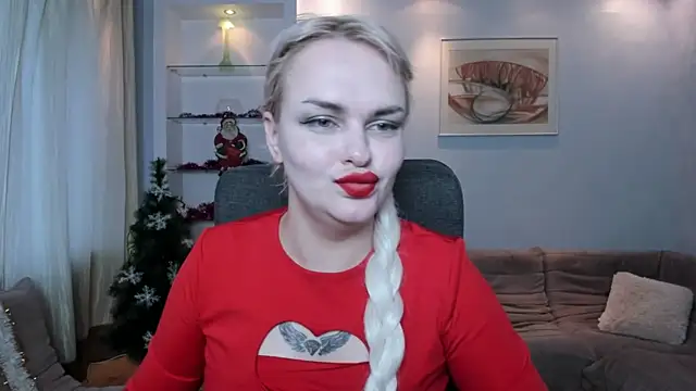 Snapshot of KamillaJei chatting on 12-16-25, 06:28 KamillaJei online show from 12-16-25, 06:28