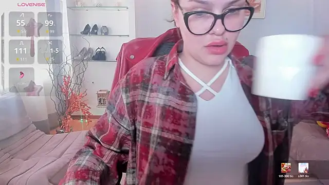 KamillaJei online show from 03-27-26, 05:49