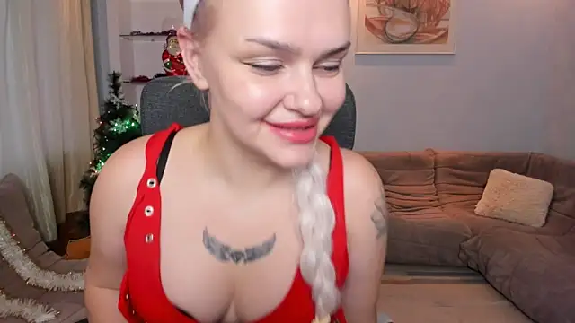 Snapshot of KamillaJei chatting on 12-19-25, 06:38 KamillaJei online show from 12-19-25, 06:38