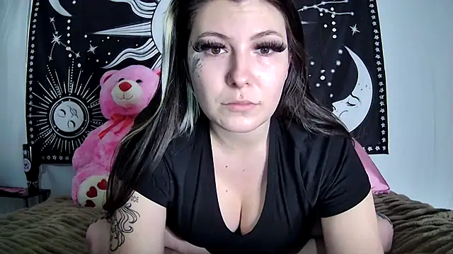 Maexoxo online show from 02-19-26, 05:04