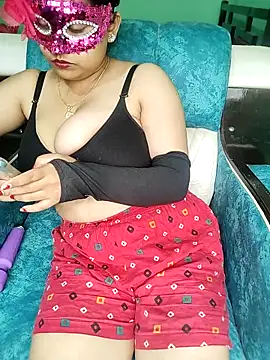 CherrychloeXO online show from 03-09-26, 05:33