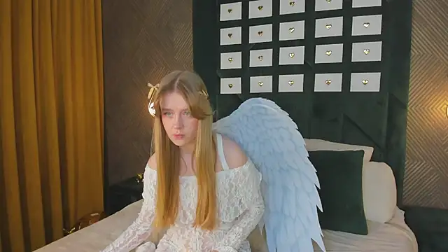 Victori Fox online show from 02-15-26, 12:22