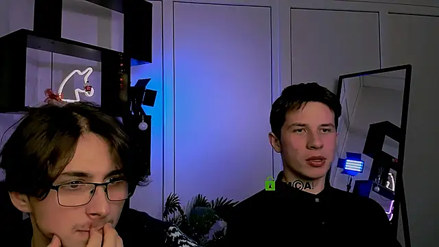 Snapshot of leo_valor chatting on 01-05-26, 07:28 leo valor online show from 01-05-26, 07:28