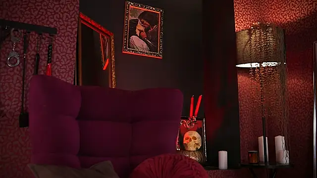 Roxa Lana online show from 07-17-26, 01:41