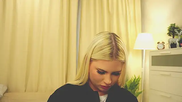 TylerWoody online show from 12-02-25, 09:00