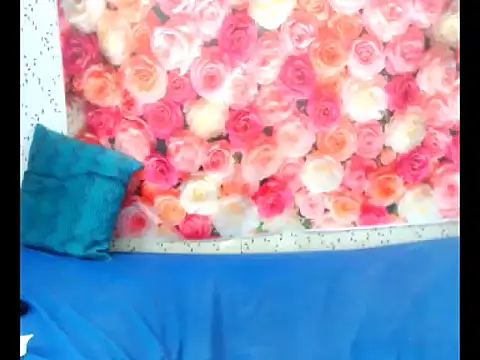 Bootyylicious online show from 03-28-26, 08:21