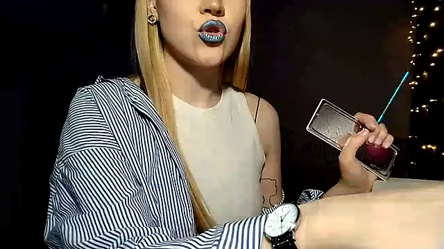 LunaPeony online show from 03-14-26, 10:38