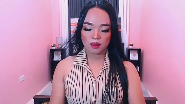 Fantacyloverr online show from 03-06-26, 08:26