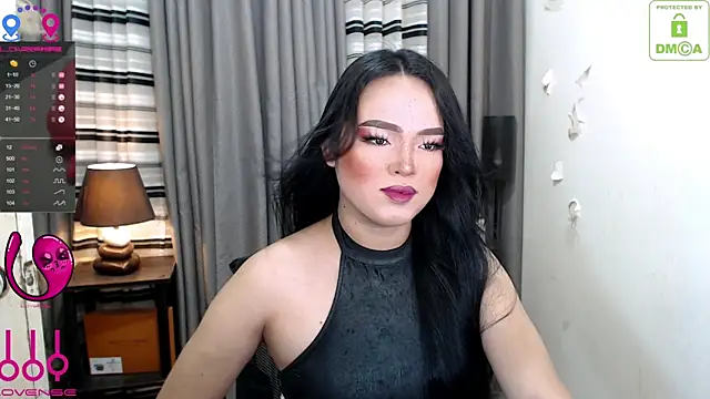 Fantacyloverr online show from 06-10-26, 11:22