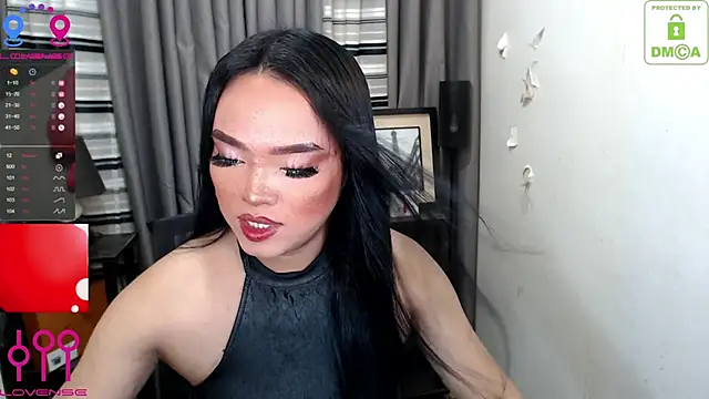 Fantacyloverr online show from 05-02-26, 01:44