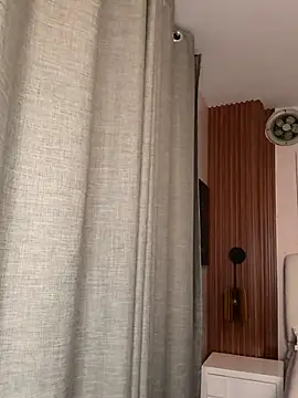 Miss dare online show from 12-22-25, 10:15