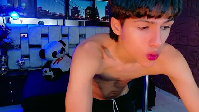 StormLuxX online show from 01-12-26, 07:53