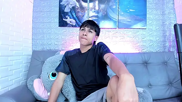 StormLuxX online show from 02-20-26, 06:32