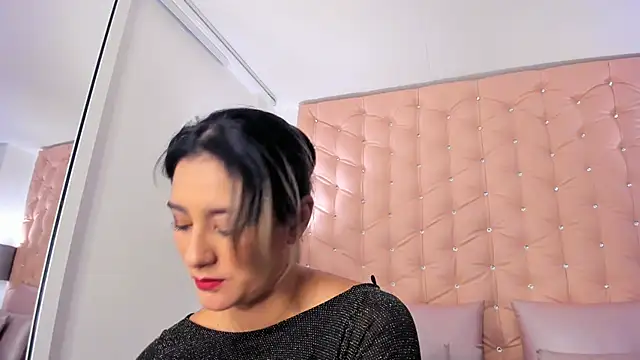 JulietaWales online show from 02-20-26, 11:45