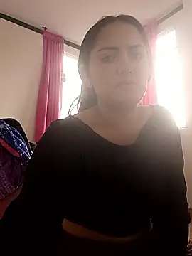 Snapshot of MisNicol chatting on 02-14-26, 04:07 MisNicol online show from 02-14-26, 04:07