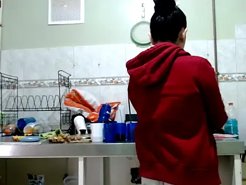 Snapshot of MisNicol chatting on 03-11-26, 01:05 MisNicol online show from 03-11-26, 01:05