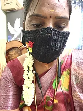 Tamil Pallavi online show from 06-12-26, 04:21