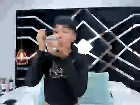 LittleNito online show from 12-16-25, 12:42