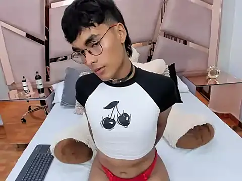 LittleNito online show from 12-13-25, 08:04