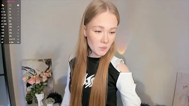 MaireLanda online show from 02-10-26, 04:22